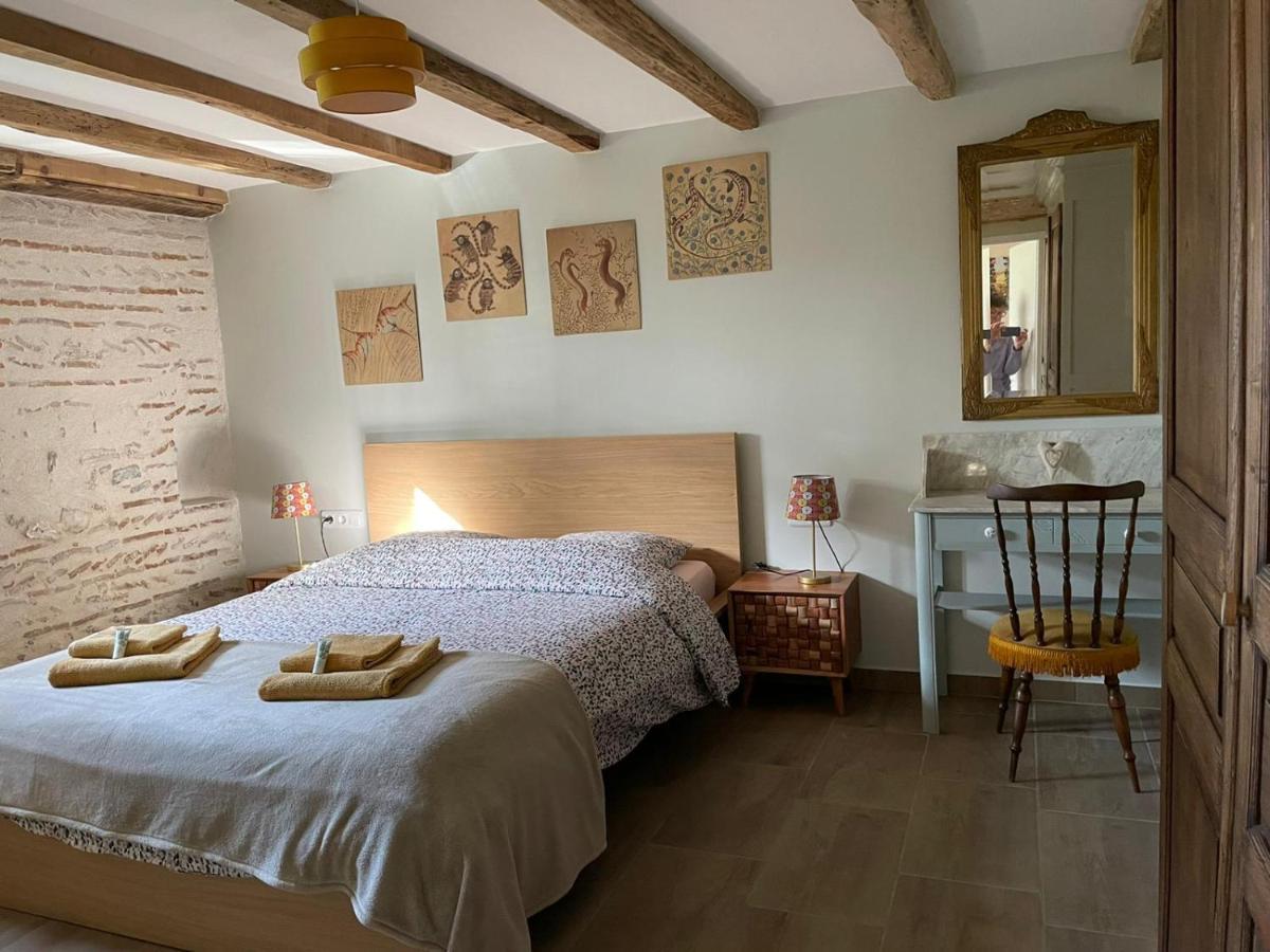 Chez Jan Et Nicole - Gite Toulouse Bed & Breakfast Le Temple-sur-Lot Bagian luar foto